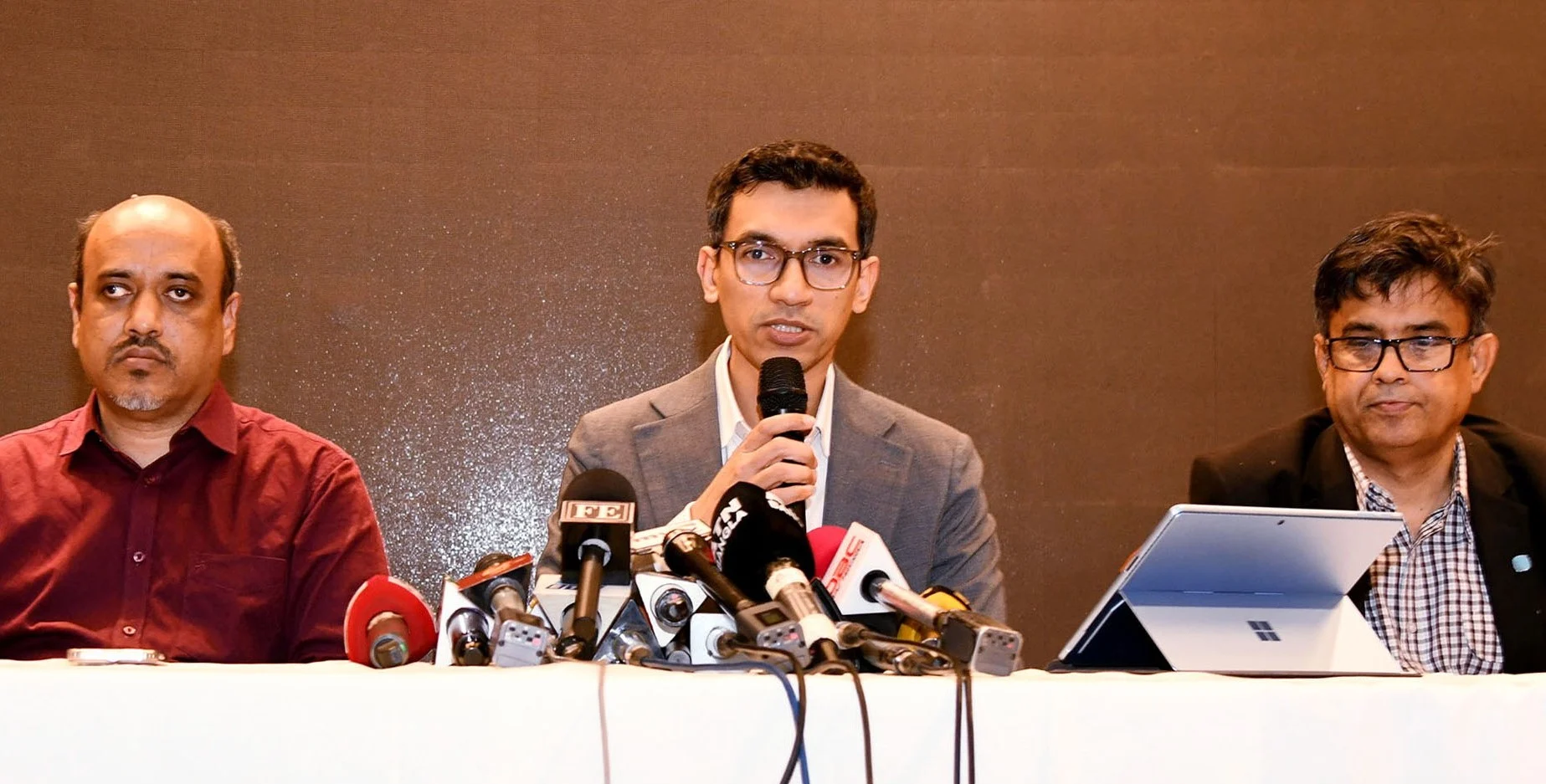 বাংলাদেশ ইনভেস্টমেন্ট সামিট ২০২৫: যোগ দেবেন ৫০ দেশের ৫৫০ বিনিয়োগকারী