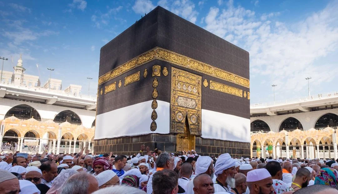 হজ ফ্লাইট শুরু হচ্ছে ১৮ এপ্রিল: ধর্মমন্ত্রী