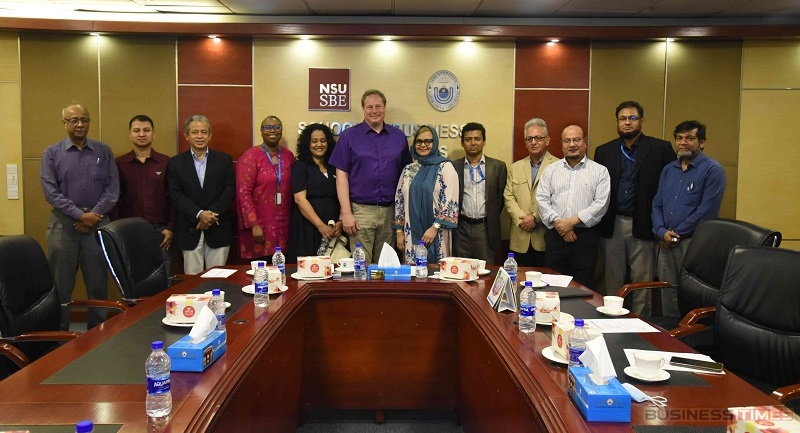 ইয়র্ক ইউনিভার্সিটির সহযোগিতায় এনএসইউতে অর্থনীতিবিষয়ক সেশন