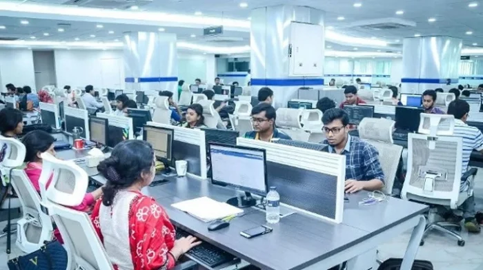 রমজান: সরকারি ও আর্থিক প্রতিষ্ঠানে নতুন সময়সূচিতে অফিস শুরু