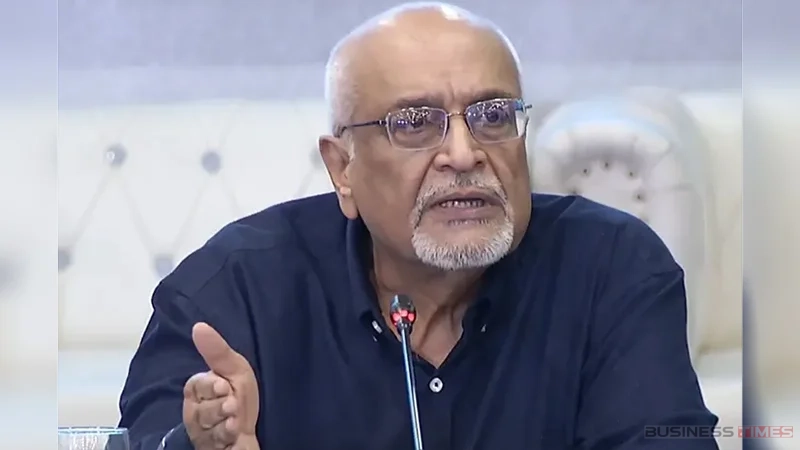 মার্কিন শুল্ক নিয়ে এত ভয়ের কিছু নেই: দেবপ্রিয় ভট্টাচার্য