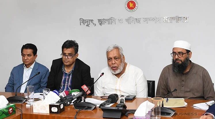 শিল্পে উৎপাদন বৃদ্ধির জন্য গ্যাস সরবরাহ করা হবে: জ্বালানি উপদেষ্টা