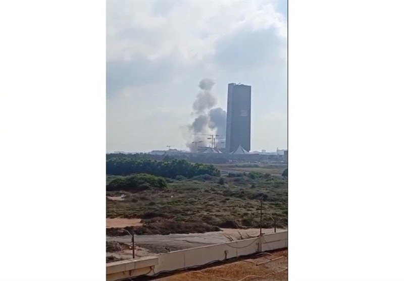 মোসাদের কার্যালয় ও সামরিক গোয়েন্দা কেন্দ্রে ইরানের ক্ষেপণাস্ত্র হামলা