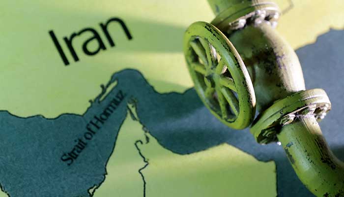 লেবাননে যুদ্ধবিরতিতে হরমুজ প্রণালি ‘সম্পূর্ণ খোলা’ থাকবে: ইরান