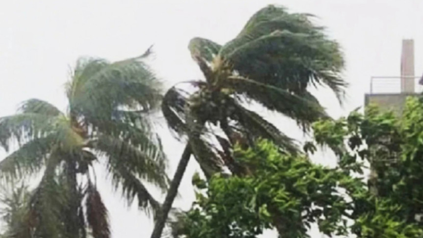 দেশের ৮ অঞ্চলে ঝড়-বৃষ্টি, নদী বন্দরে সতর্কতা