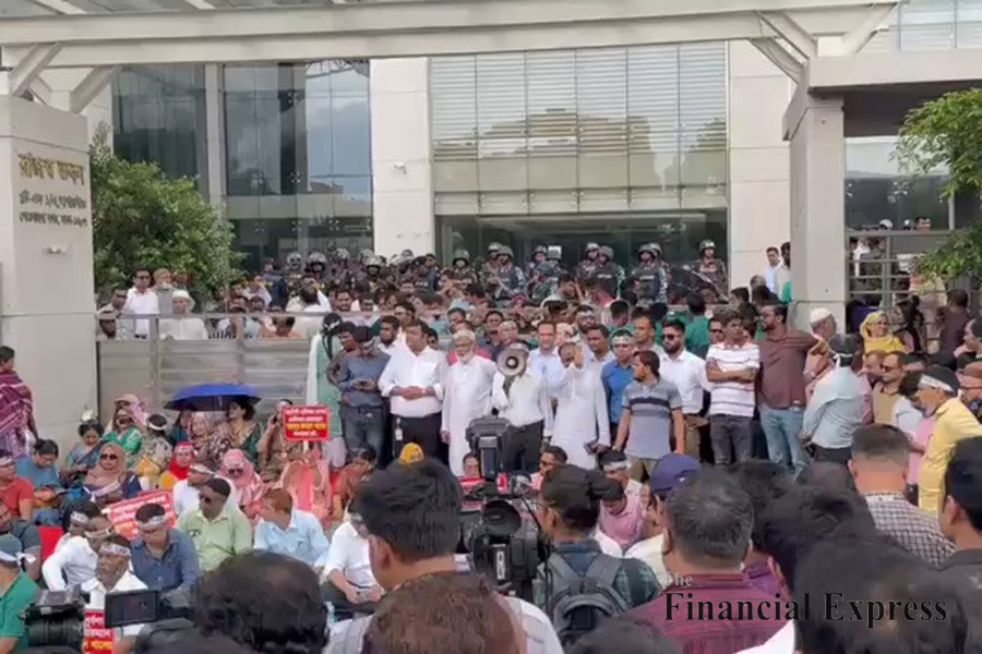 ‘কমপ্লিট শাটডাউন’ ও মার্চ টু এনবিআর কর্মসূচি চলবে’