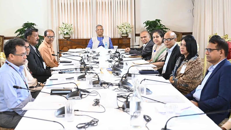 প্রাথমিকে প্রধান শিক্ষকের শূন্য পদে দ্রুত নিয়োগের নির্দেশ প্রধান উপদেষ্টার