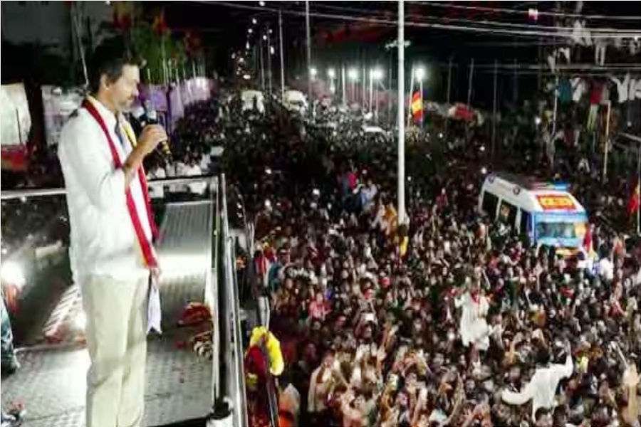 অভিনেতা থালাপতি বিজয়ের জনসভায় পদদলনে নিহত অন্তত ৩১