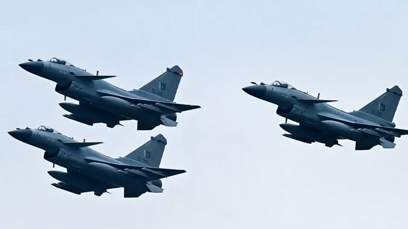 চীনের তৈরি ২০টি জে-১০ যুদ্ধবিমান কিনবে বাংলাদেশ