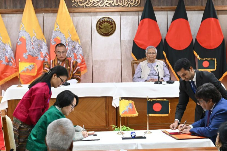বাংলাদেশ–ভুটান স্বাস্থ্য ও ইন্টারনেট সহযোগিতায় দুই সমঝোতা স্মারক সই