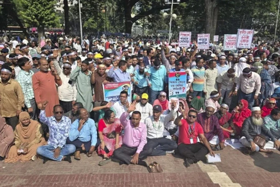 প্রাথমিক বিদ্যালয়ের সহকারী শিক্ষকের বেতন গ্রেড ১১-এ উন্নীত করার প্রস্তাব