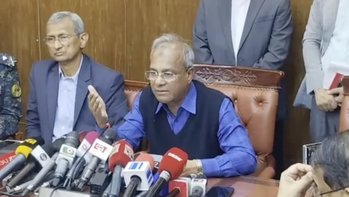 আবার চালু হচ্ছে ‘অপারেশন ডেভিল হান্ট’,এমপি প্রার্থীরা পাবেন অস্ত্রের লাইসেন্স