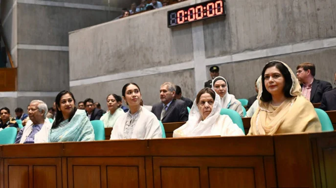 সংসদের ভিভিআইপি গ্যালারিতে ড. ইউনূস